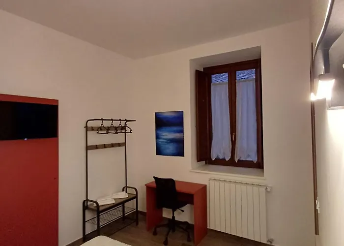 Arco Dei Pittori 2- Affitti Brevi Italia Daire