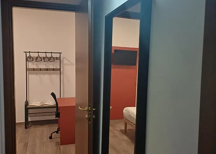 Arco Dei Pittori 2- Affitti Brevi Italia Daire